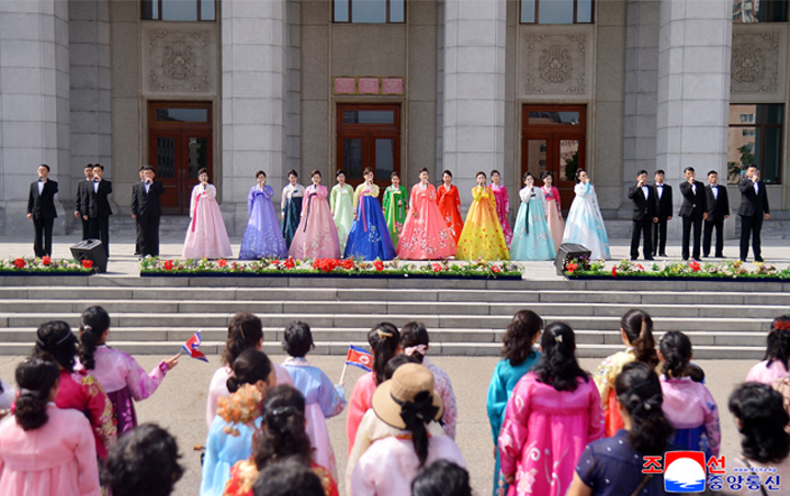 8-조국해방80돐 뜻깊게 경축